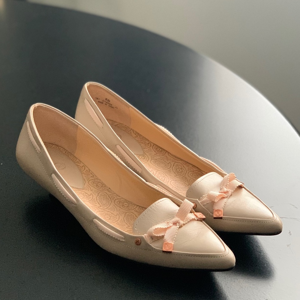 Cole Haan | nude kitten heel pumps